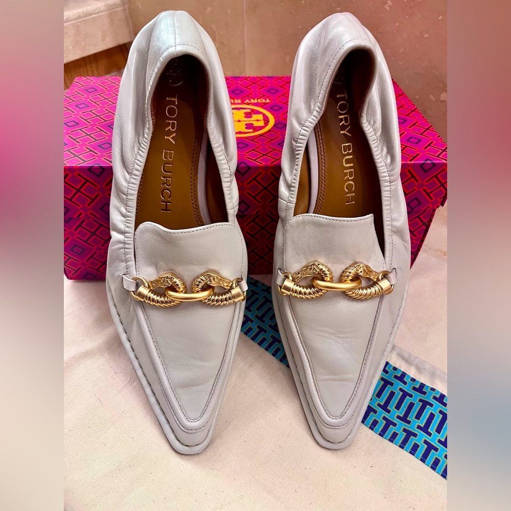 Tory Burch Jessa Pointy Toe Loafer, Feather White Nappa Leather, size 9